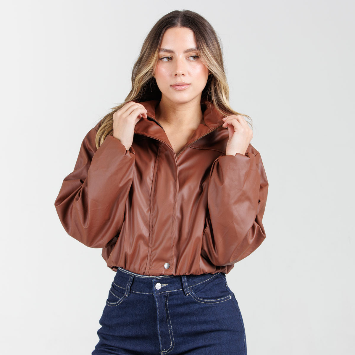 Cazadora Efecto piel B1954