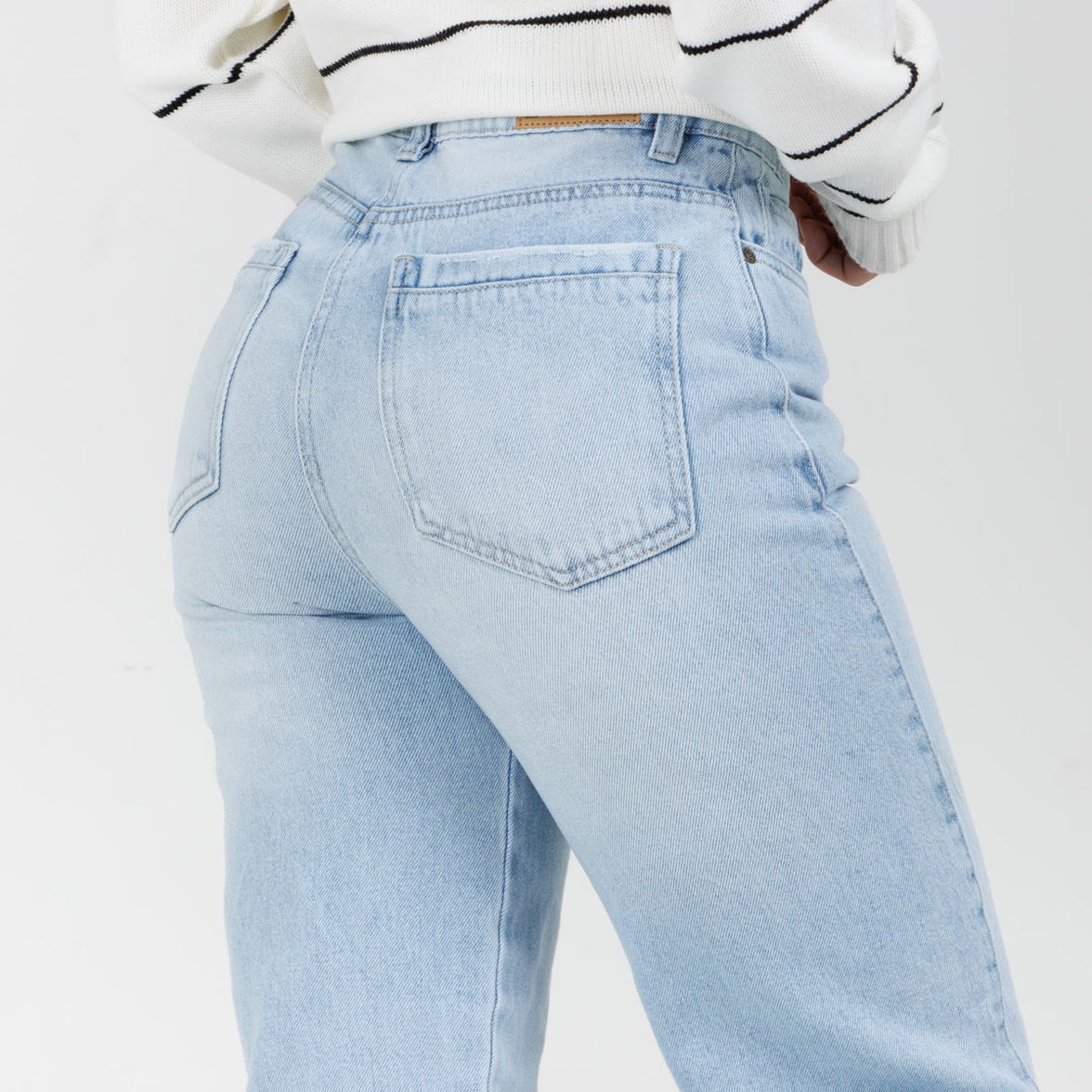 Jean Axspen Mom Fit Ax-2986 Rigido