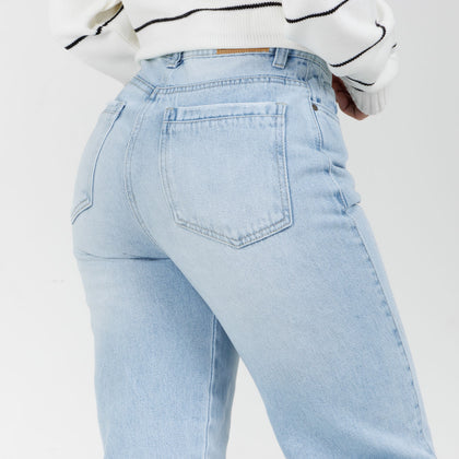 Jean Axspen Mom Fit Ax-2986 Rigido