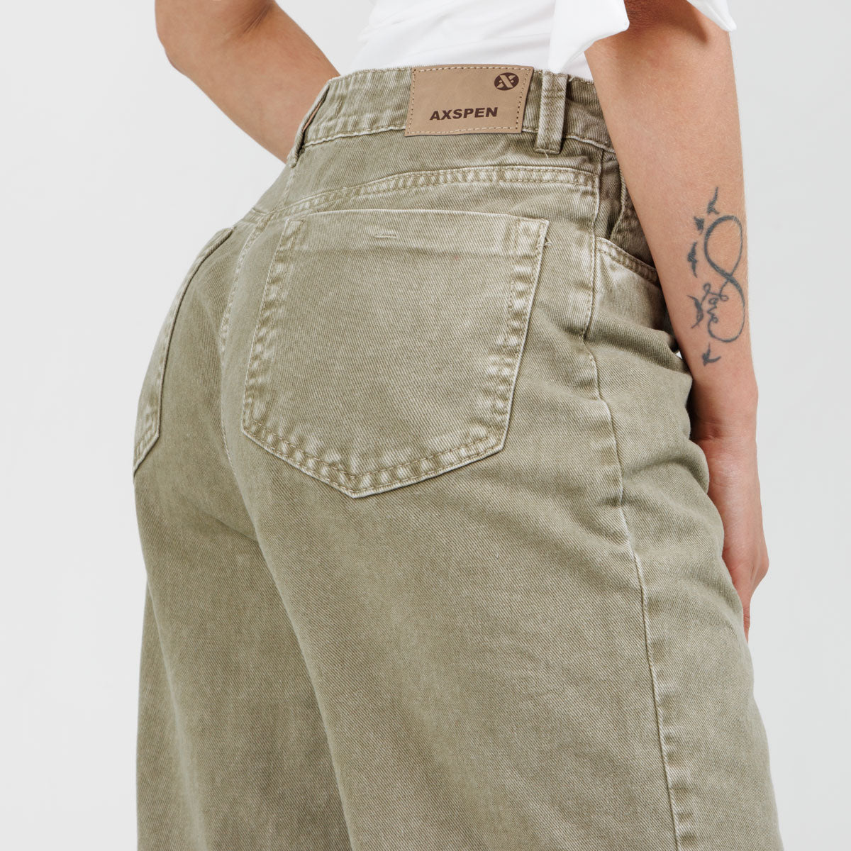 Jean Wide Leg Ax-3000  Rigido