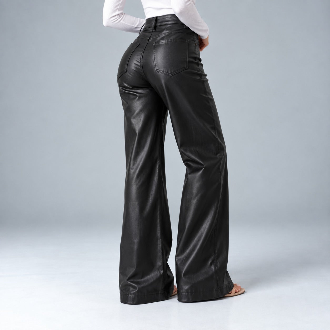 Pantalón Efecto Piel Ox-3130
